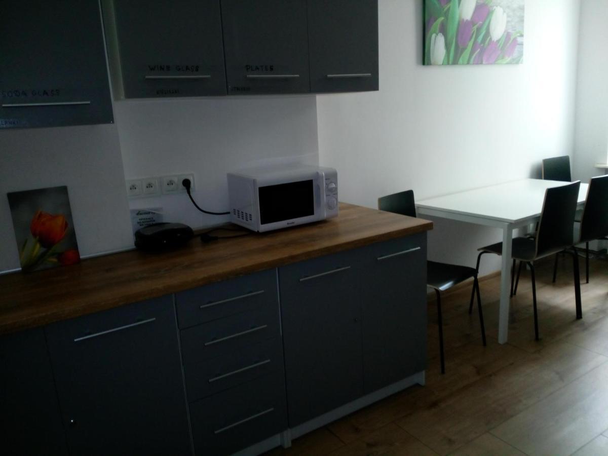 Hostel Tulip - Pokoj Nr 8 Ze Wspolna Lazienka I Kuchnia シュチェチン エクステリア 写真